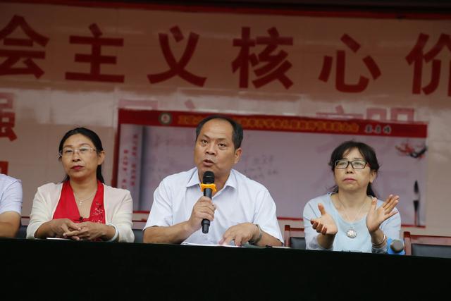 辞职书怎么写简单员工，辞职书怎么写简单员工模板